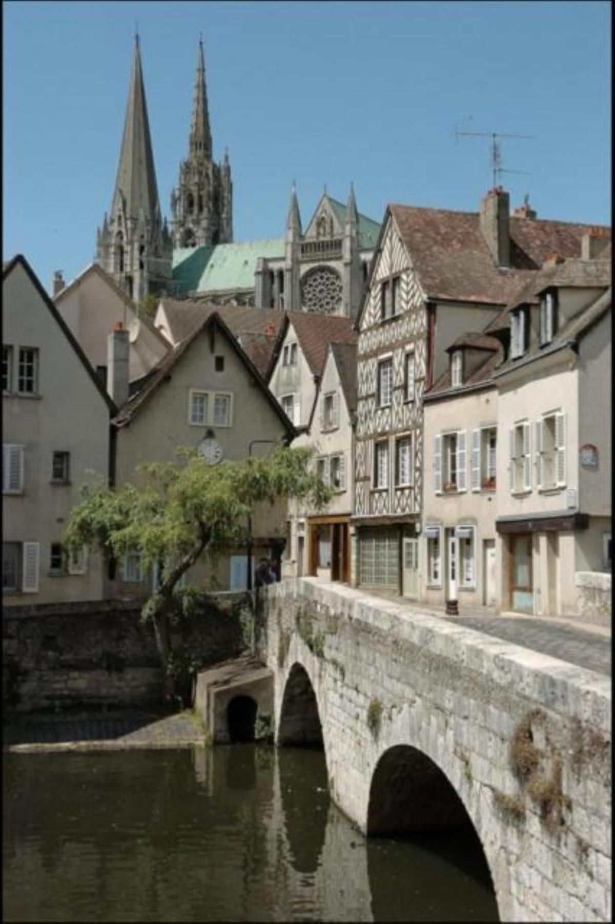 Centre Cathédrale 3*